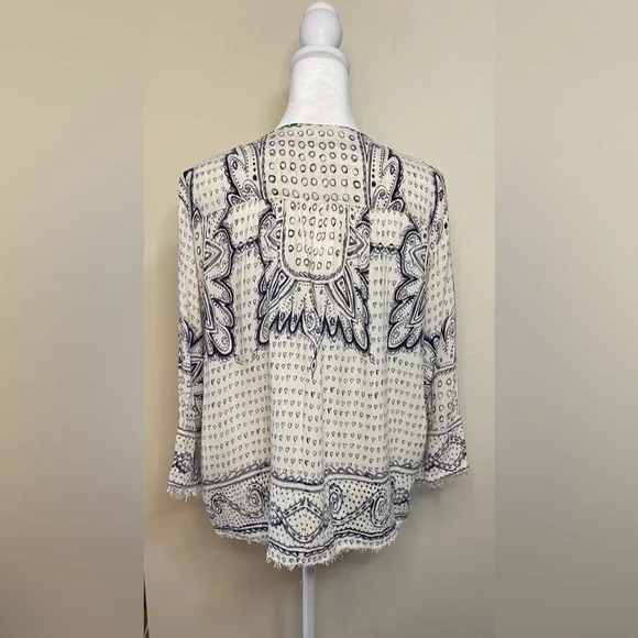 Maeve By Anthropologie Tops 3/4 Sleeve
Morgan Heart Printed Size XS. - Picture 4 of 17